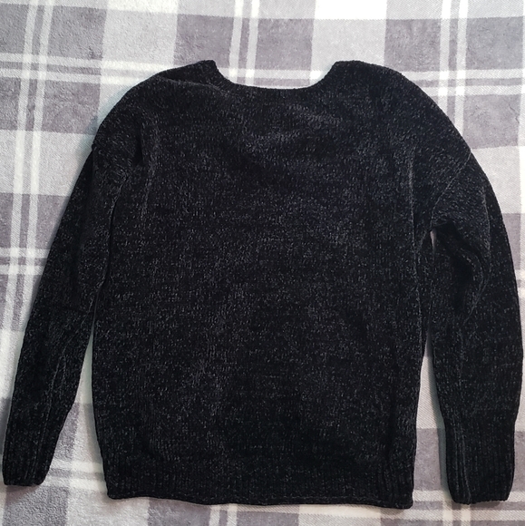 Mudd V-neck Sweater - Picture 2 of 5